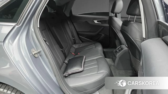 Audi A4 (B9) 2018 Серый из Кореи, фото 3