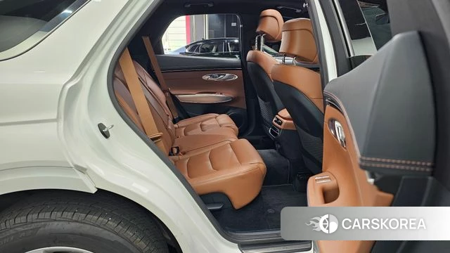 Genesis GV70 2022 Белый из Кореи, фото 3