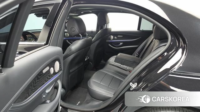 Mercedes-Benz E-Class W213 2022 Черный из Кореи, фото 3