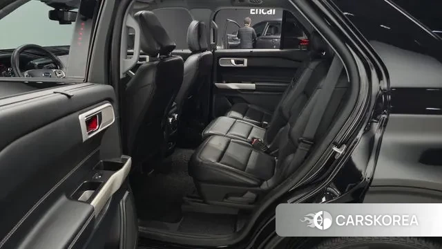 Ford Explorer 6th Generation 2021 Черный из Кореи, фото 3