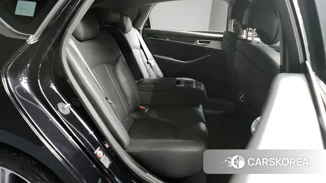 Genesis G80 2019 Черный из Кореи, фото 3