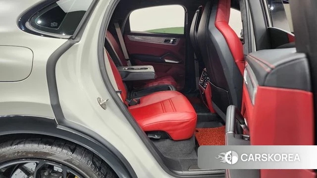 Porsche Cayenne (PO536) 2023 Серебряный из Кореи, фото 3