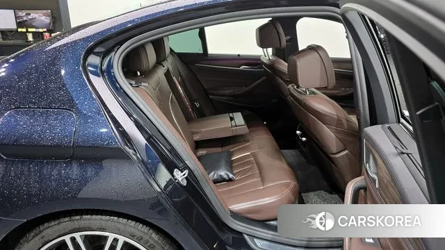 BMW 5 Series (G30) 2019 Черный из Кореи, фото 3