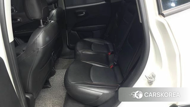 Jeep Compass 2nd Generation 2019 Белый из Кореи, фото 3