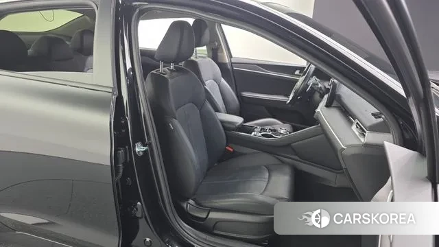 Kia K5 3rd generation 2021 Черный из Кореи, фото 3