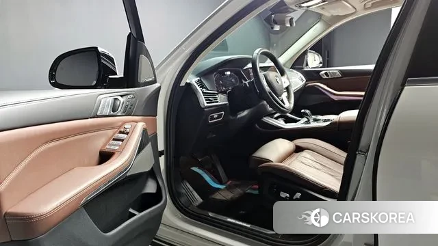 BMW X7 (G07) 2021 Белый из Кореи, фото 3