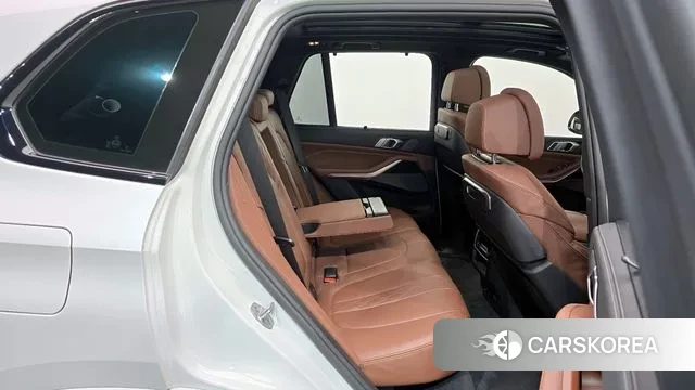 BMW X5 (G05) 2024 Белый из Кореи, фото 3