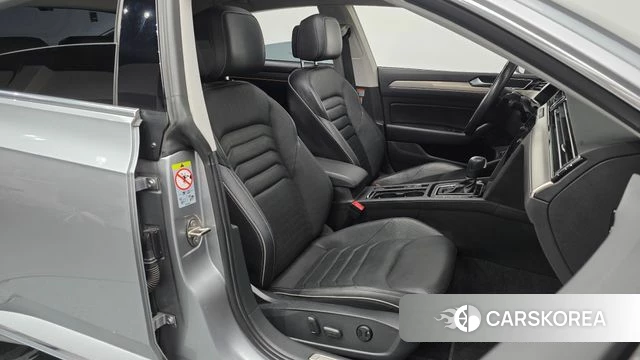 Volkswagen Arteon 2020 Серебряный из Кореи, фото 3