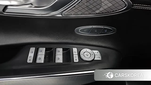 Genesis GV70 2022 Серый из Кореи, фото 3