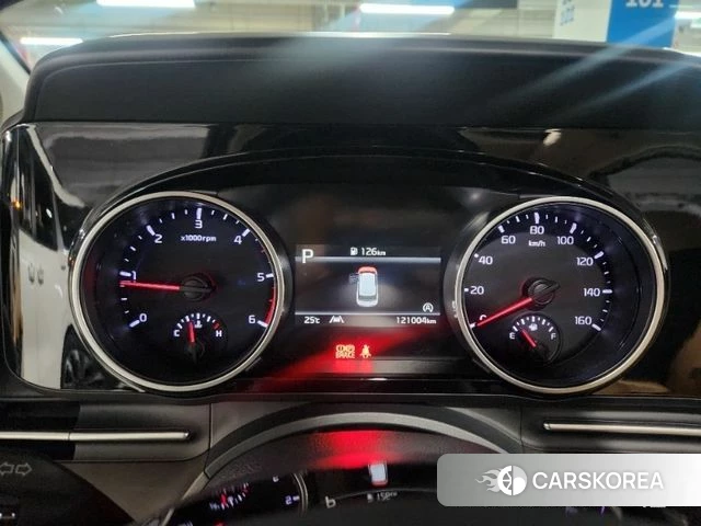 Kia Carnival 4th generation 2023 Белый из Кореи, фото 3
