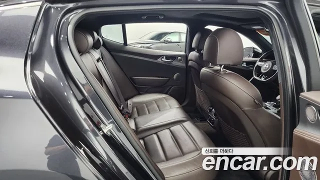 Kia Stinger id 2913069 из Кореи 3