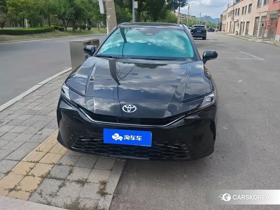 Toyota Camry 2025 Черный из Китая, фото 3