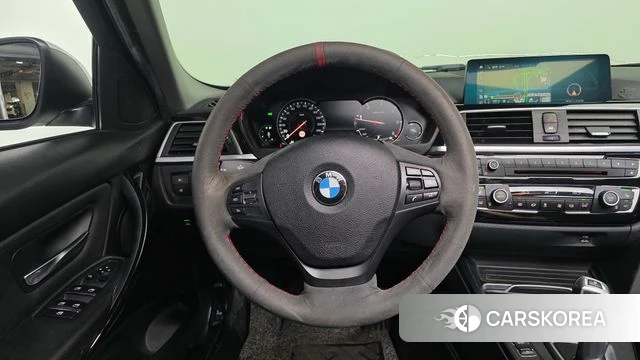 BMW 3 Series (F30) 2018 Белый из Кореи, фото 3