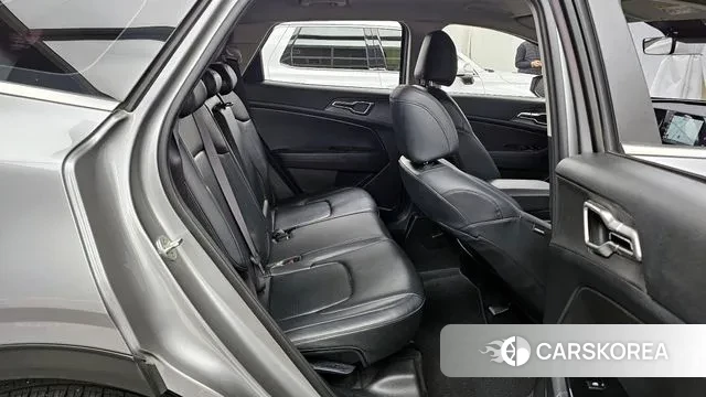 Kia Sportage 5th Generation 2021 Серебряный из Кореи, фото 3