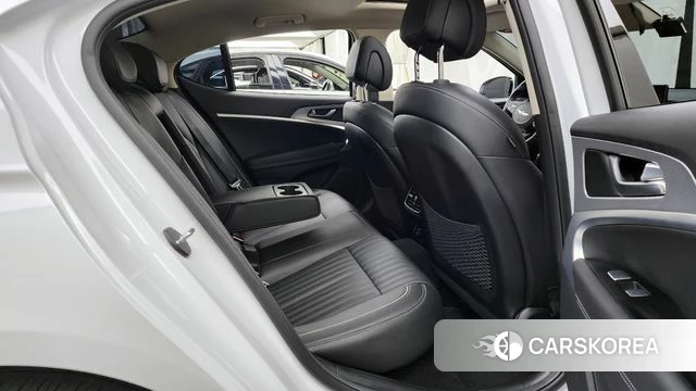 Genesis The New G70 2022 Белый из Кореи, фото 3