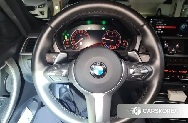 BMW 3 Series (F30) 2018 Белый из Кореи, фото 3