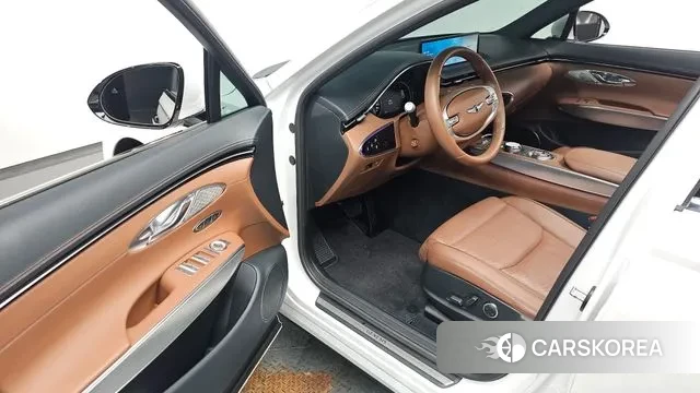Genesis GV70 2021 Белый из Кореи, фото 3