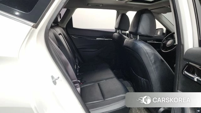 Kia Seltos 2021 Белый из Кореи, фото 3