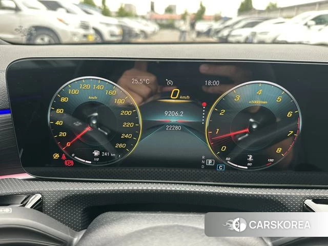 Mercedes-Benz CLA (import) 2021 Белый из Китая, фото 3