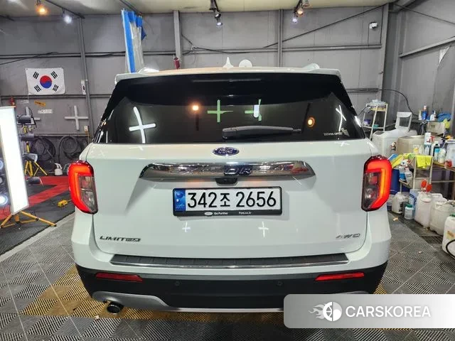Ford Explorer 6th Generation 2023 Белый из Кореи, фото 3