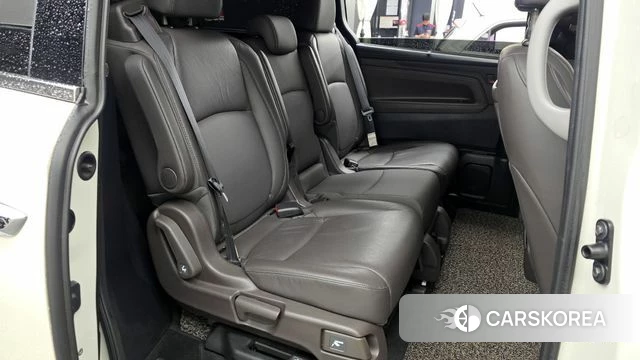 Honda Odyssey 2018 Белый из Кореи, фото 3