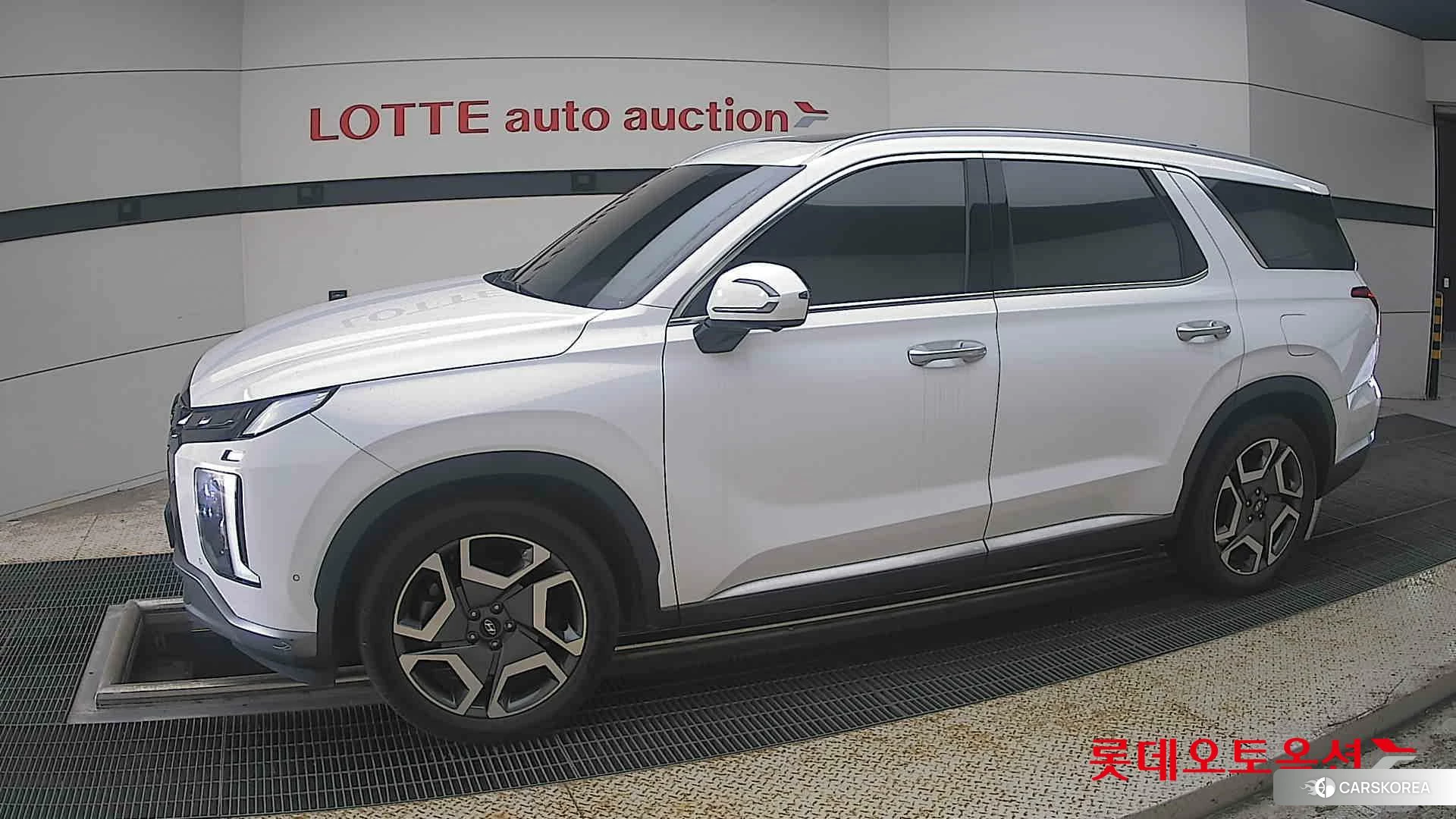 Hyundai Palisade 2023 Белый из Кореи, фото 3