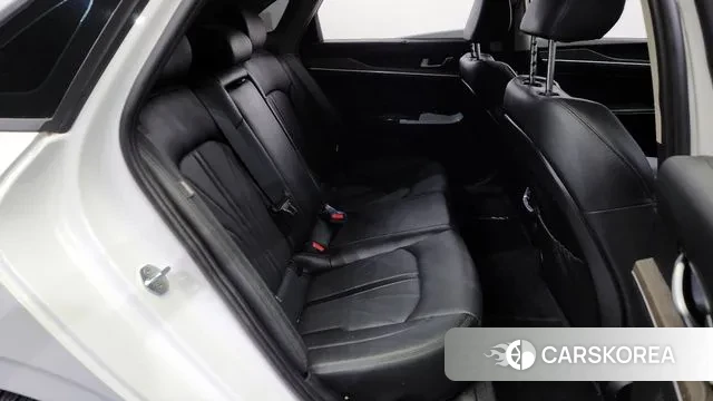 Kia K5 3rd generation 2020 Белый из Кореи, фото 3