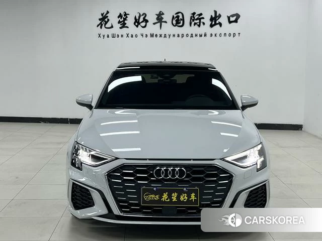 Audi A3 2023 Белый из Китая, фото 3