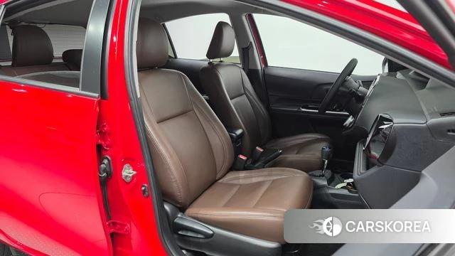 Toyota Prius C 2020 Красный из Кореи, фото 3