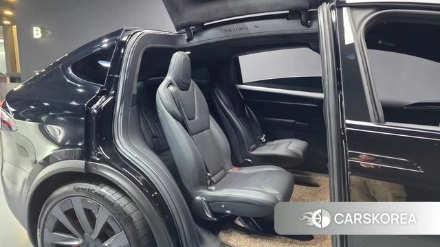 Tesla Model X 2023 Черный из Кореи, фото 3