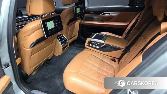 BMW 7 Series (G11) 2019 Серебряный из Кореи, фото 3