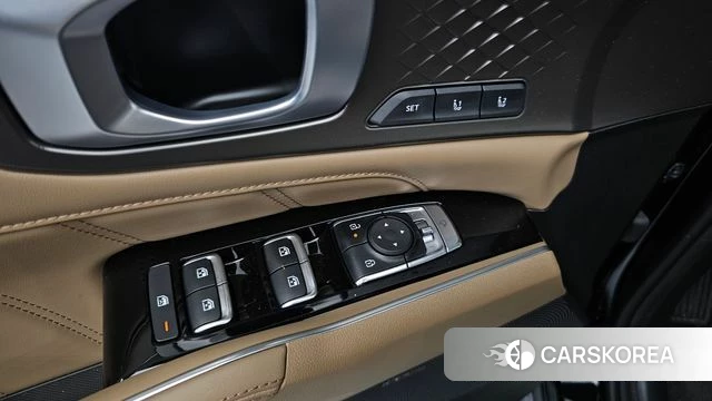 Kia The New Sorento 4th Generation 2025 Черный из Кореи, фото 3