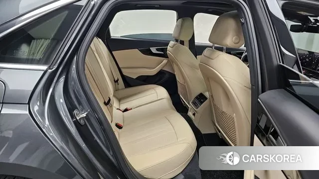 Audi A4 (B9) 2021 Серый из Кореи, фото 3