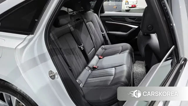 Audi A6 (C8) 2021 Белый из Кореи, фото 3