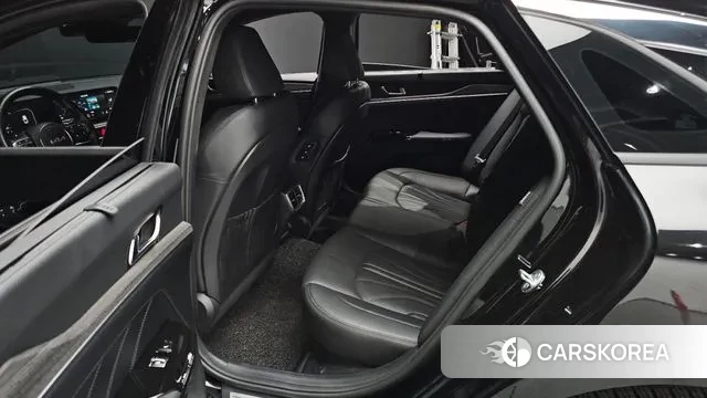 Kia The New K5 Hybrid 3rd generation 2024 Черный из Кореи, фото 3