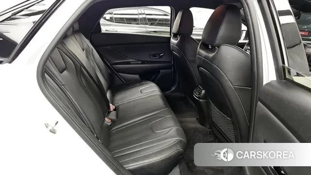 Hyundai Avante (CN7) 2022 Белый из Кореи, фото 3