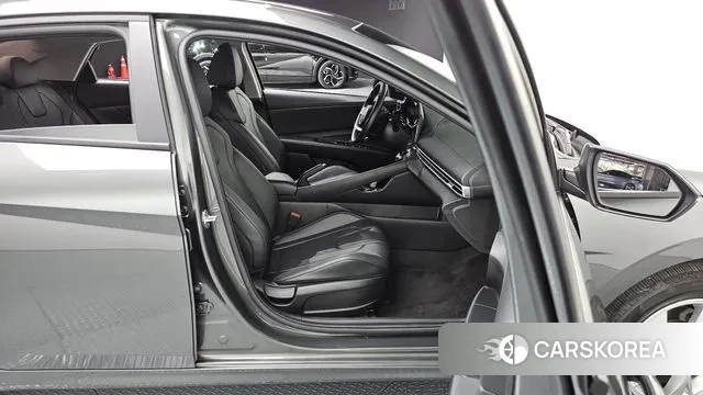 Hyundai Avante (CN7) 2021 Серый из Кореи, фото 3