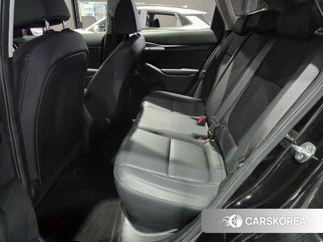 Kia Seltos 2021 Черный из Кореи, фото 3