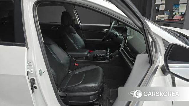 Kia Sportage 5th Generation 2021 Белый из Кореи, фото 3