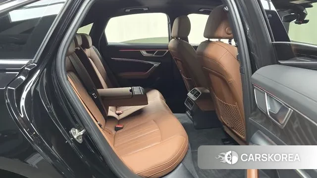 Audi A6 (C8) 2022 Черный из Кореи, фото 3