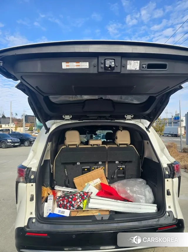 Toyota Sienna 4th Generation 2021 Белый из Кореи, фото 3