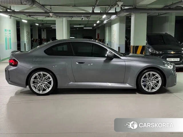 BMW M2 (G87) 2025 Серебристо-серый из Кореи, фото 3