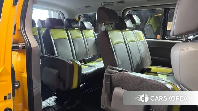 Hyundai The New Grand Starex 2018 Желтый из Кореи, фото 3