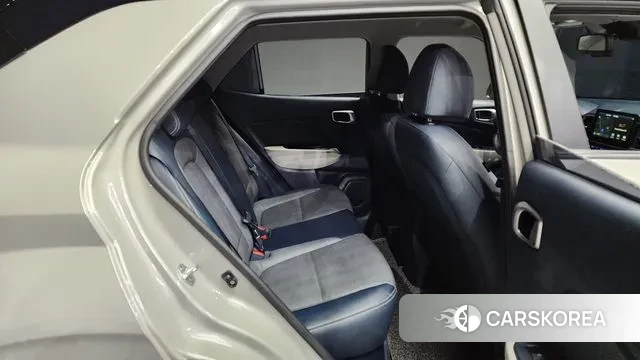 Hyundai Venue 2020 Серебристо-серый из Кореи, фото 3