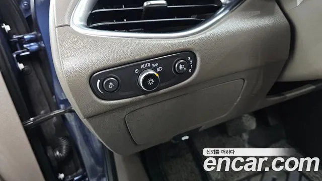 Chevrolet (GM Daewoo) All New Malibu 2018 Синий из Кореи, фото 3