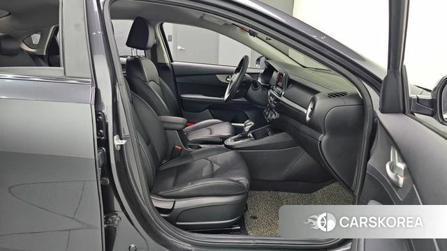 Kia Come New K3 2018 Серый из Кореи, фото 3
