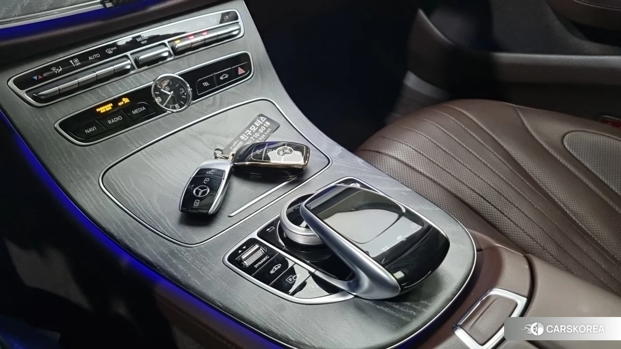 Mercedes-Benz CLS-Class C257 2020 Белый из Кореи, фото 3