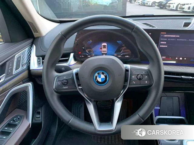 BMW iX1 id 4209005 из Китая 3
