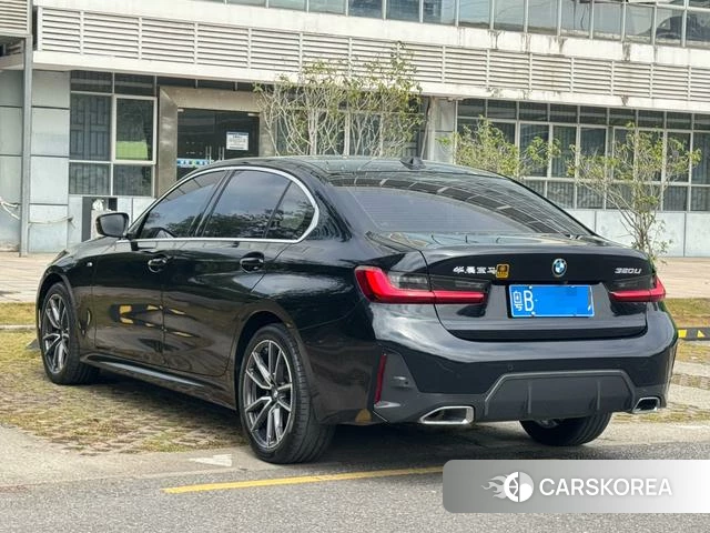 BMW 3 series 2023 Черный из Китая, фото 3