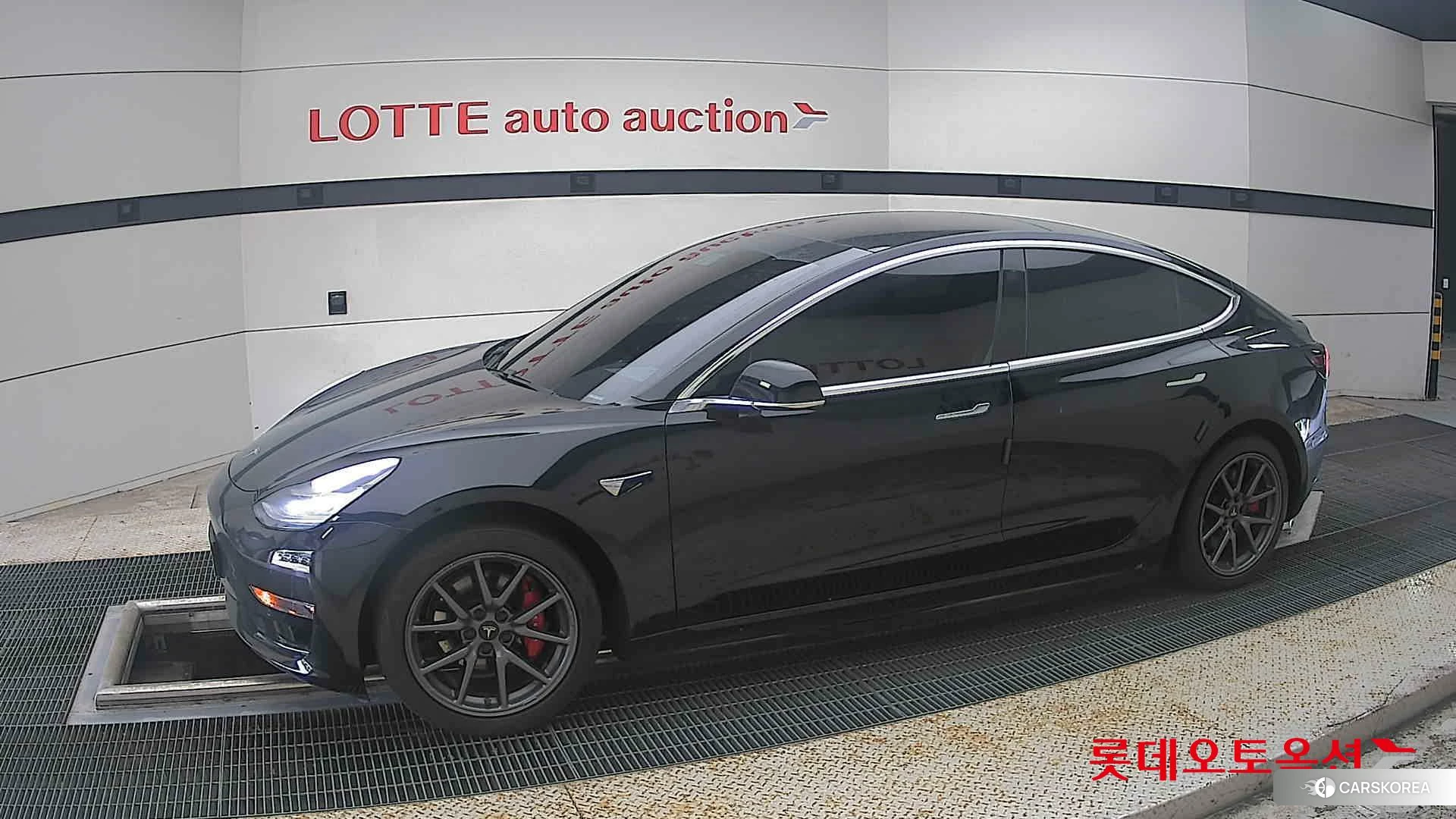 Tesla Model 3 Long Range 2020 Solidblack из Кореи, фото 3